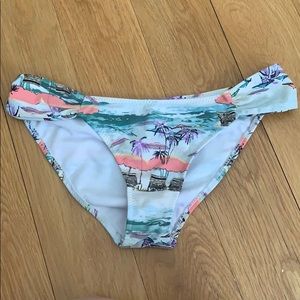 Bikini bottoms